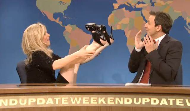 Flirting expert Rebecca Laure gives Seth some tips:And here are more Weekend Update highlights: